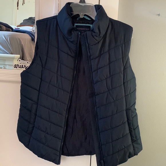 Aeropostale Jackets & Blazers - LIKE NEW Aeropostale Navy Blue Puffer Vest